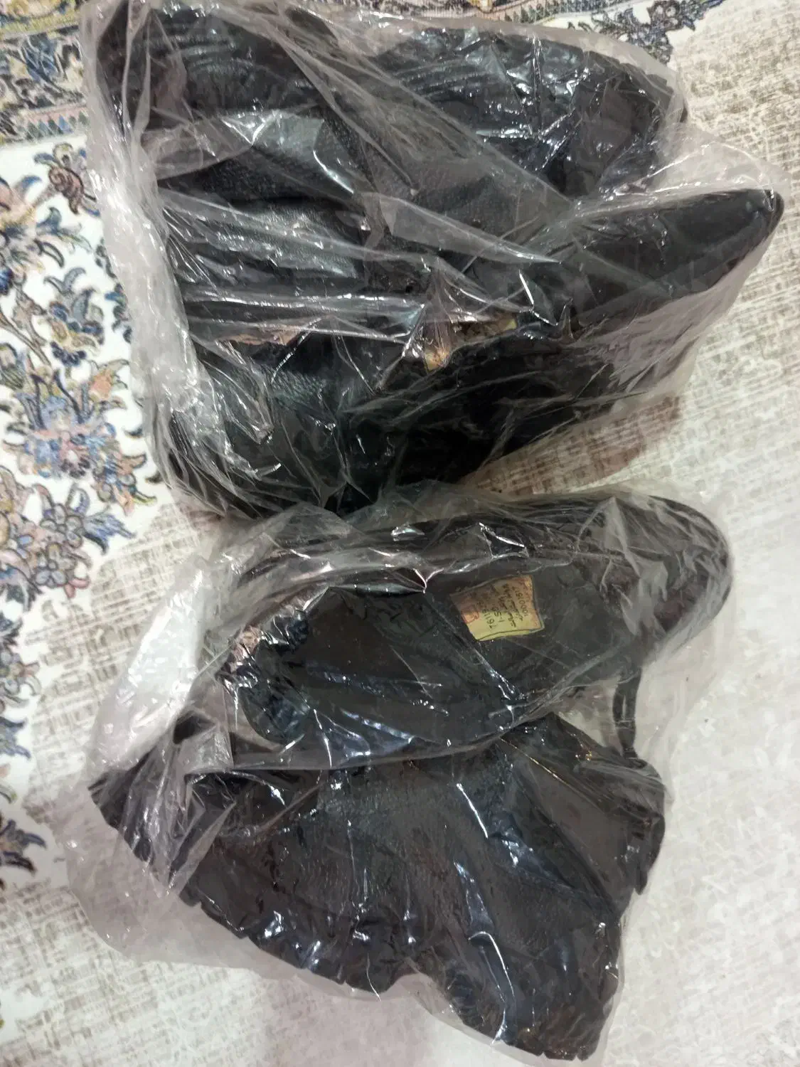 کفش|کیف، کفش، کمربند|بندر کنگان, |دیوار