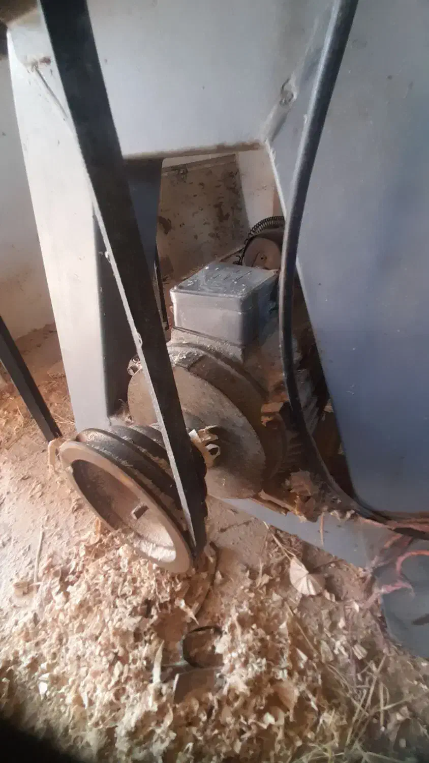 دستگاه خراطی|ماشینآلات صنعتی|رشت, حومه رشت|دیوار