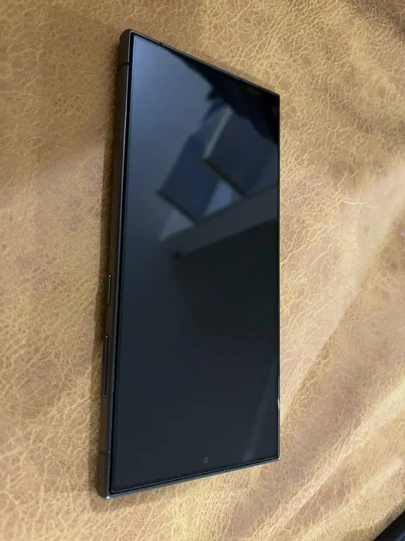 s24ultraهمراه با شارژر|موبایل|شیراز, شهرک سراج‎|دیوار