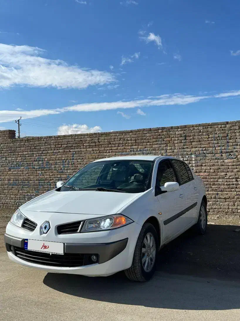 مگان ۲۰۰۰ اوتومات مدل ۹۰|خودرو سواری و وانت|ارومیه, |دیوار