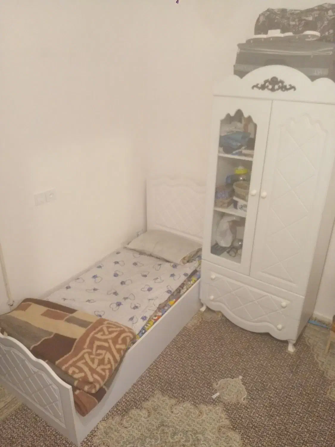 تخت و کمد نوجوان|تخت و سرویس خواب|اراک, |دیوار