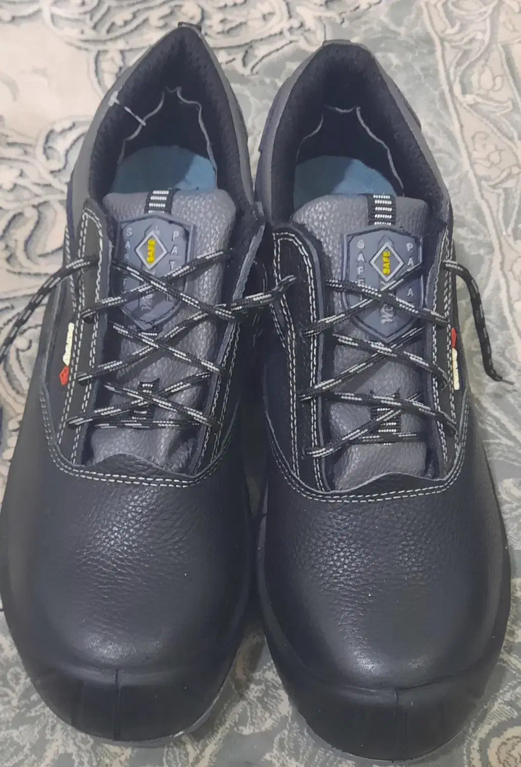 کفش کار ایمنی برق سایز ۴۳|کیف، کفش، کمربند|بندرعباس, |دیوار