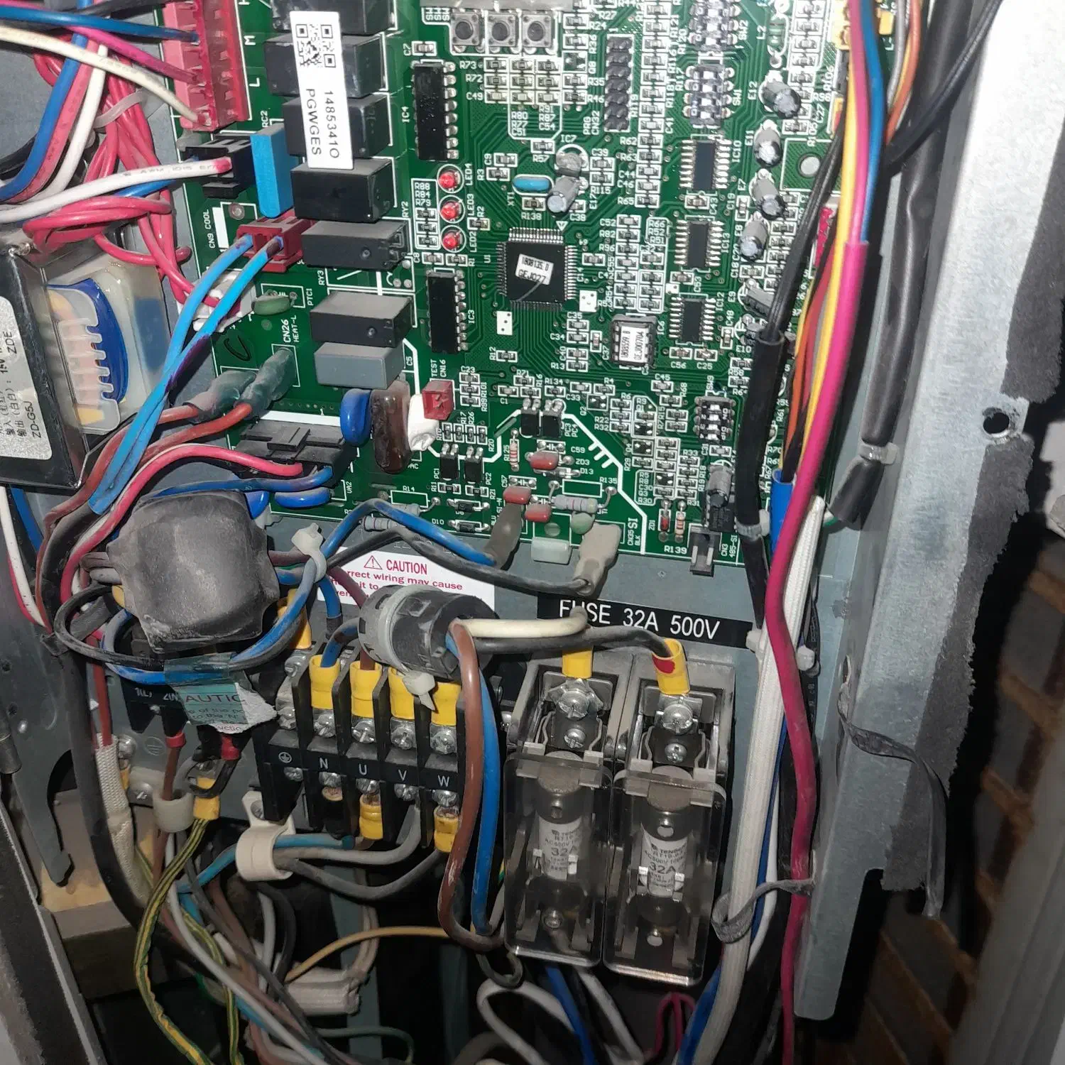 برق،آب وکولر|خدمات پیشه و مهارت|کیش, |دیوار