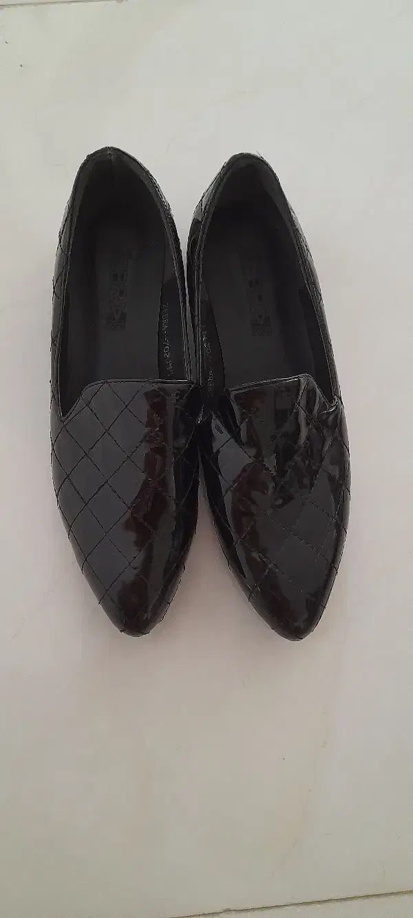 کفش|کیف، کفش، کمربند|سنندج, |دیوار