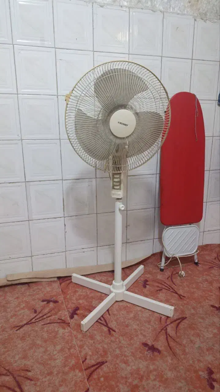 پنکه سالم در حد نو|پنکه و تصفیه‌کنندهٔ هوا|قم, علی آباد سعدگان|دیوار