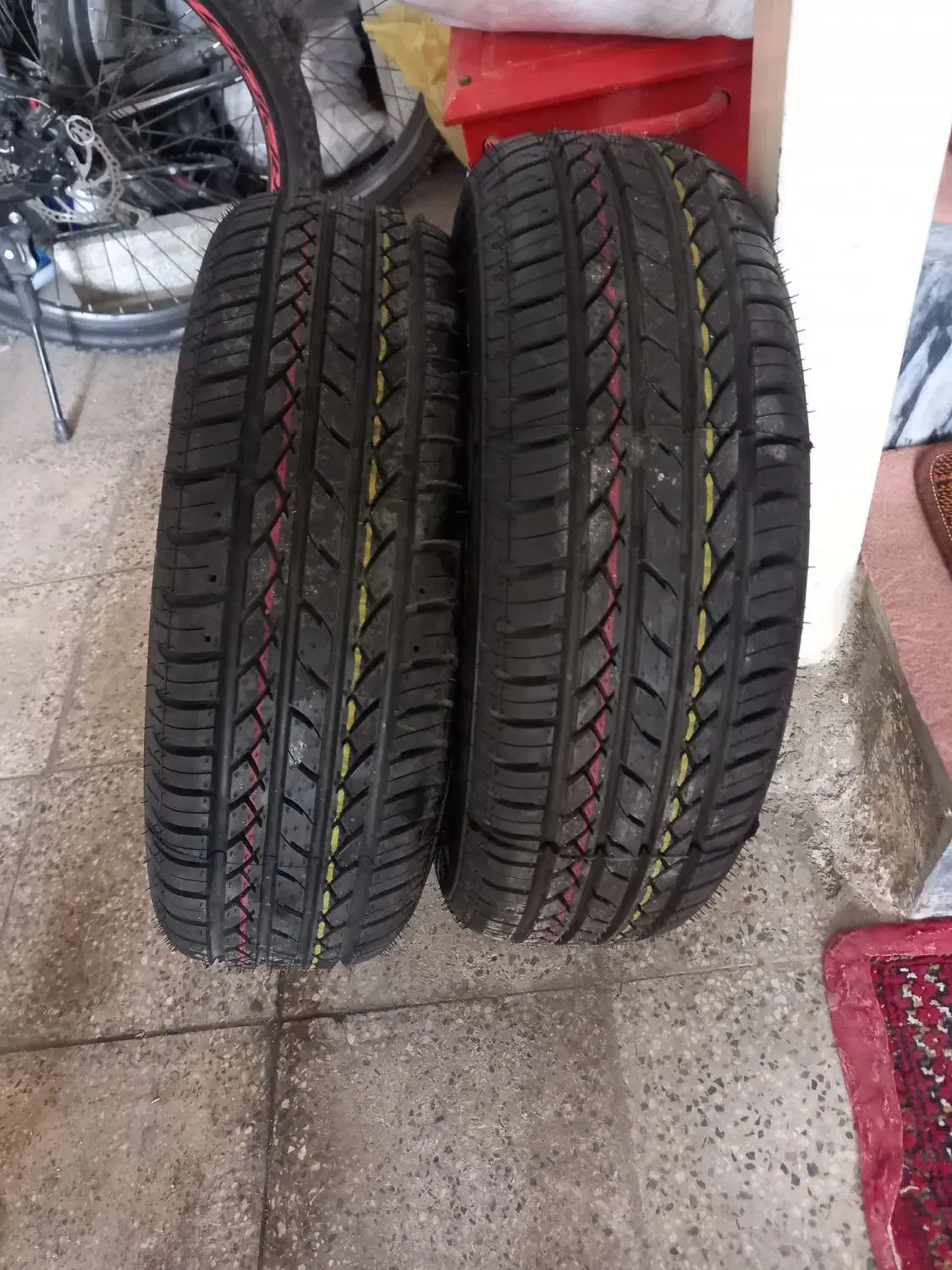 لاستیک|قطعات یدکی و لوازم جانبی|دورود, |دیوار