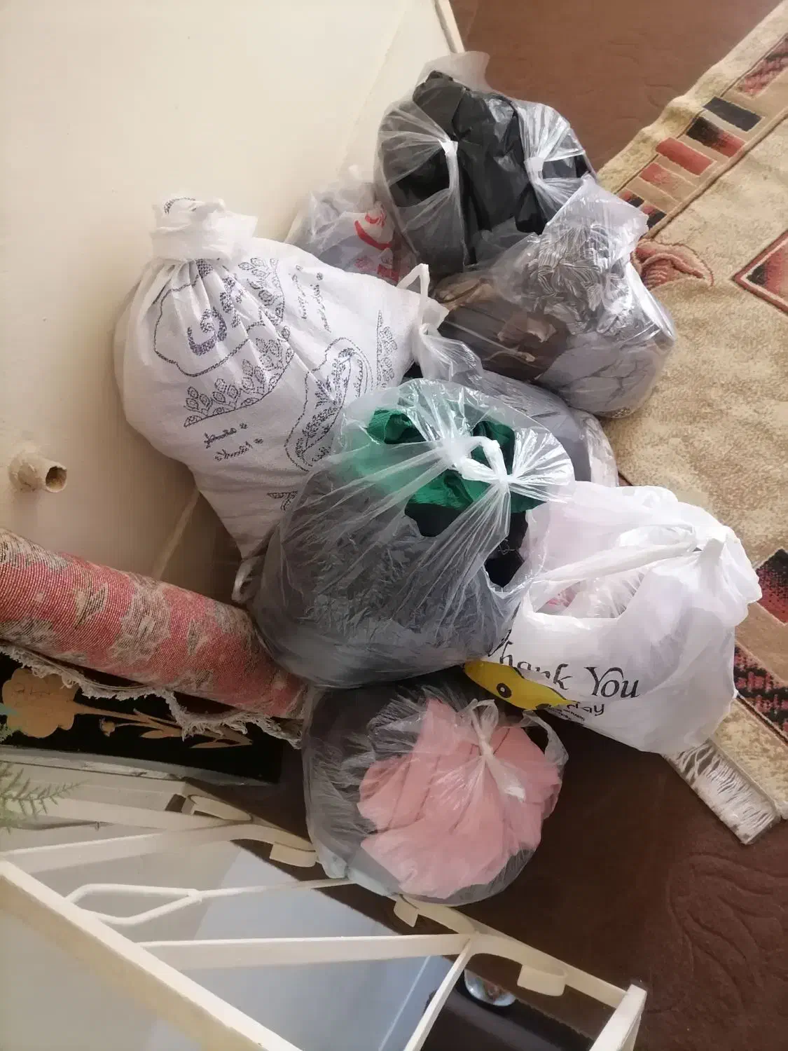 چندتا کیسه|ظروف نگهدارنده، پلاستیکی، یک‌بارمصرف|شیراز, اصلاح‌نژاد|دیوار