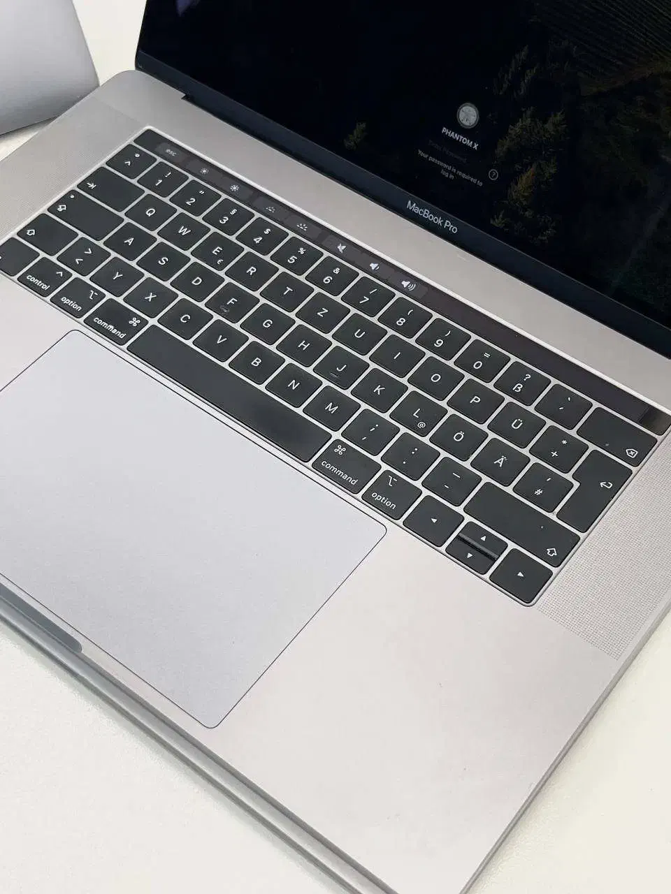 مک بوک پرو مدل Macbook Pro A1990|رایانه همراه|تهران, فلسطین (میدان انقلاب)|دیوار