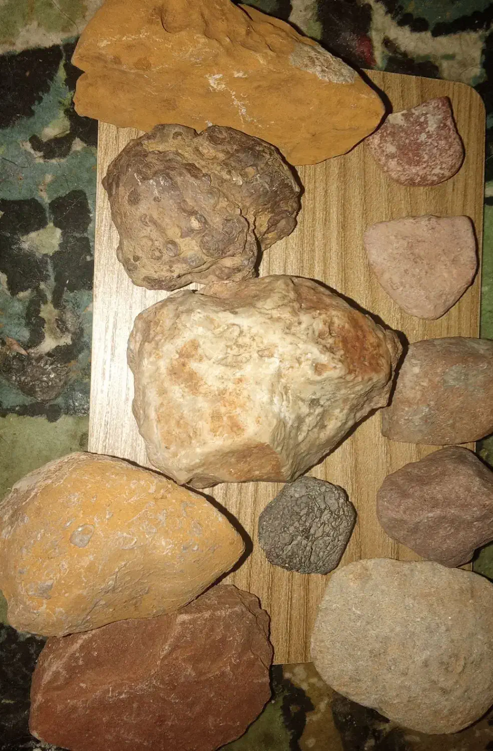 شهاب سنگ طلا و الماس وآهنی وکندریتی باقیمت خوب|کلکسیون و سرگرمی|یاسوج, |دیوار