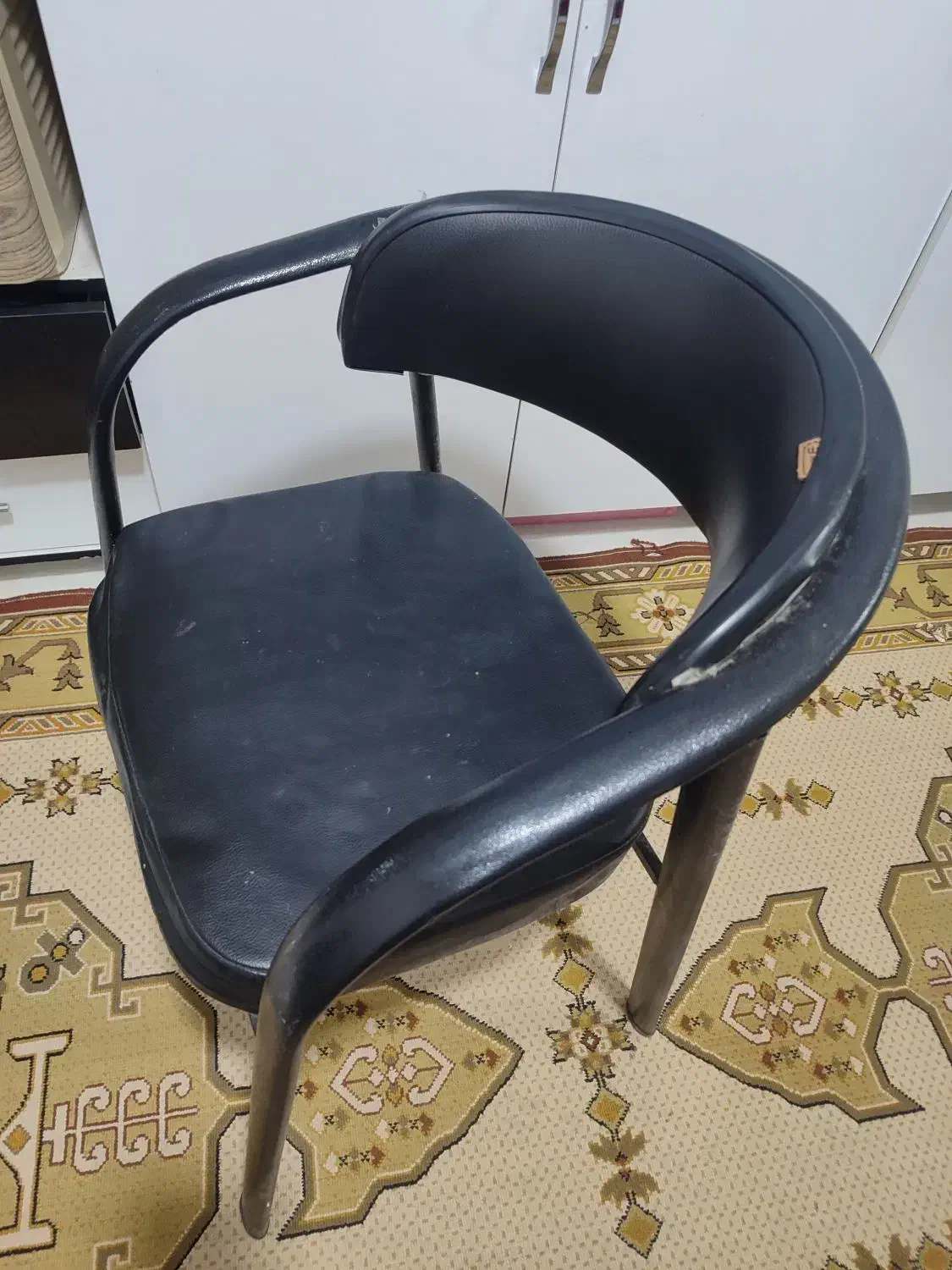 صندلی انتظار|صندلی و نیمکت|نقده, |دیوار