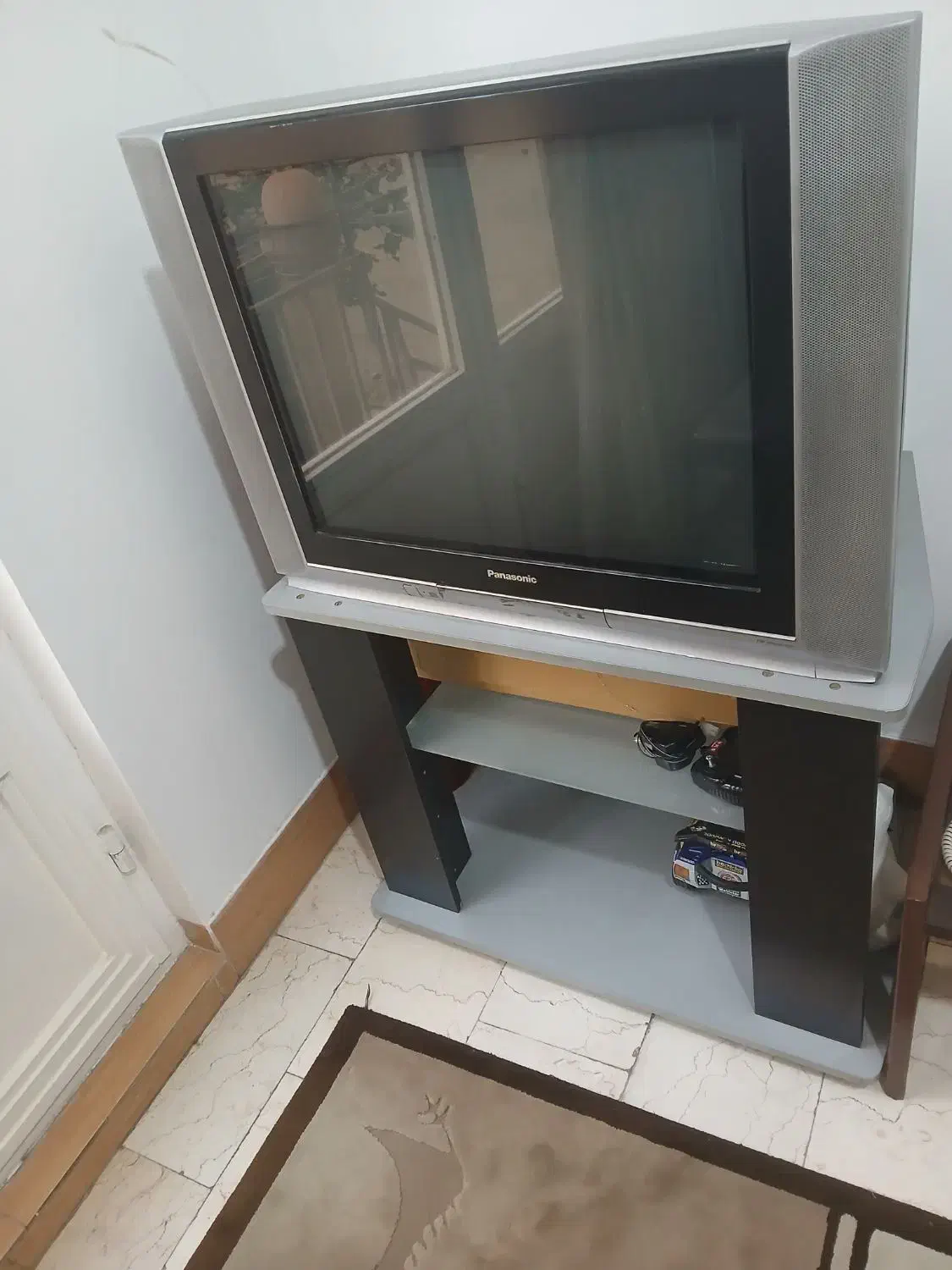 تلوزیون|تلویزیون و پروژکتور|تهران, نیکنام|دیوار