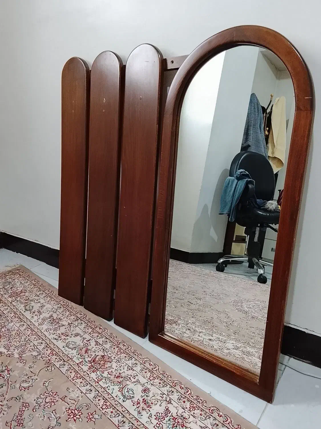 آینه چوبی ،آینه دراور|آینه|رباط‌کریم, مسکن مهر آبشناسان|دیوار