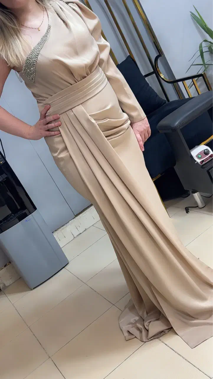 لباس مجلسی اجاره ای|لباس|فولادشهر, B2|دیوار