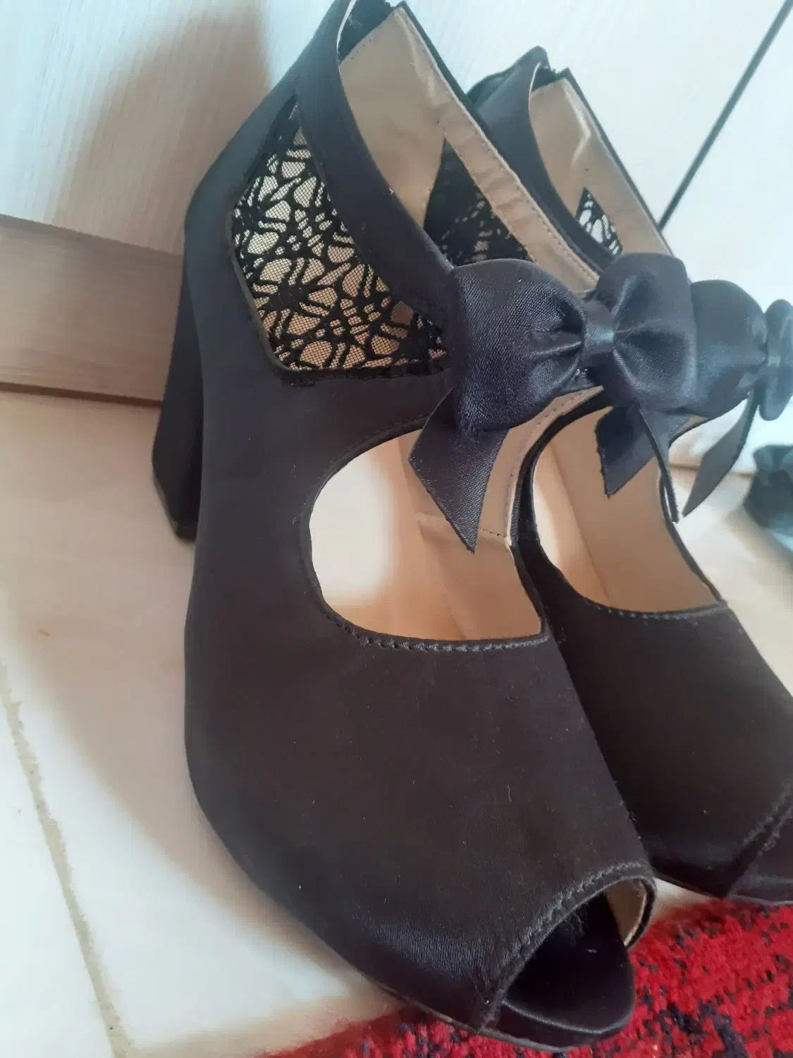 کفش مجلسی|کیف، کفش، کمربند|اراک, |دیوار