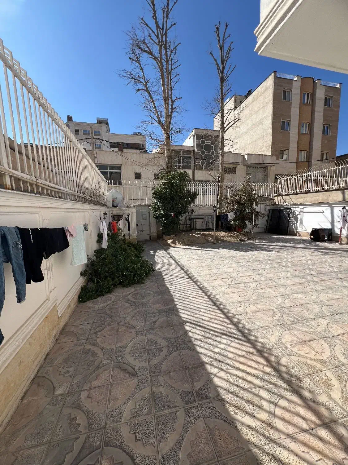 خوابگاه دخترانه پرنیا|اجارهٔ کوتاه‌مدت آپارتمان و سوئیت|شیراز, خلدبرین|دیوار