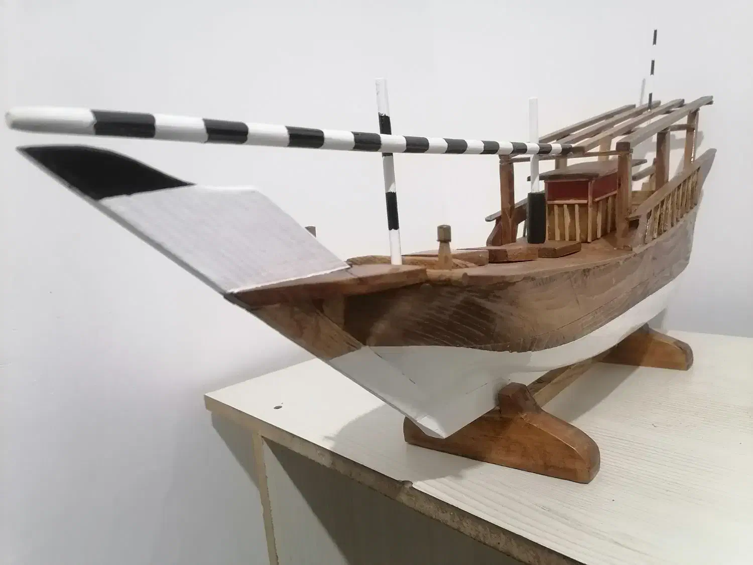 لنج چوبی دکوری|مجسمه، تندیس، ماکت|بوشهر, |دیوار