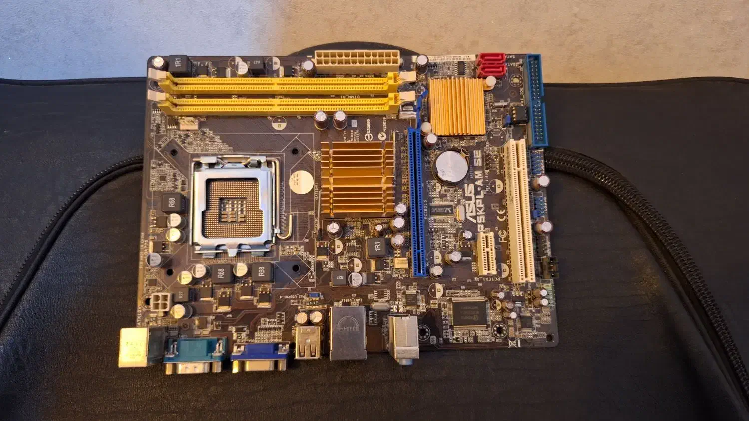 مادربرد ایسوس قدیمی|قطعات و لوازم جانبی رایانه|اسلام‌شهر, شهرک مفیدی|دیوار