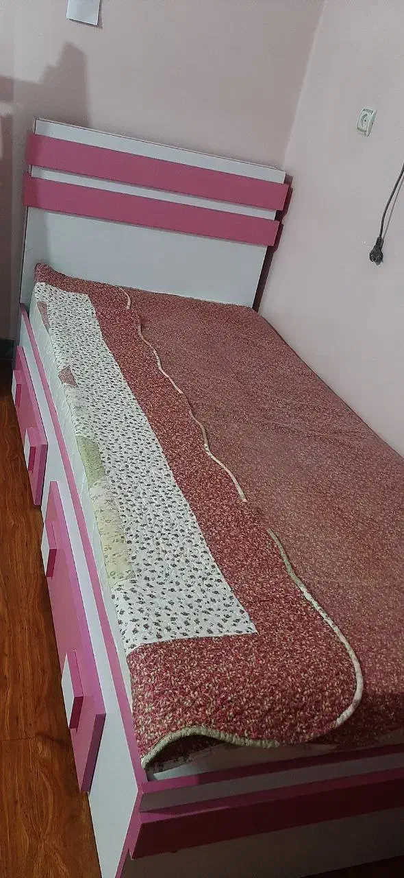 تخت تک نفره|تخت و سرویس خواب|ساری, |دیوار