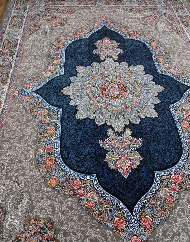 فروش 2عدد فرش 9متری|فرش|بندر انزلی, لیچارگی حسن رود|دیوار