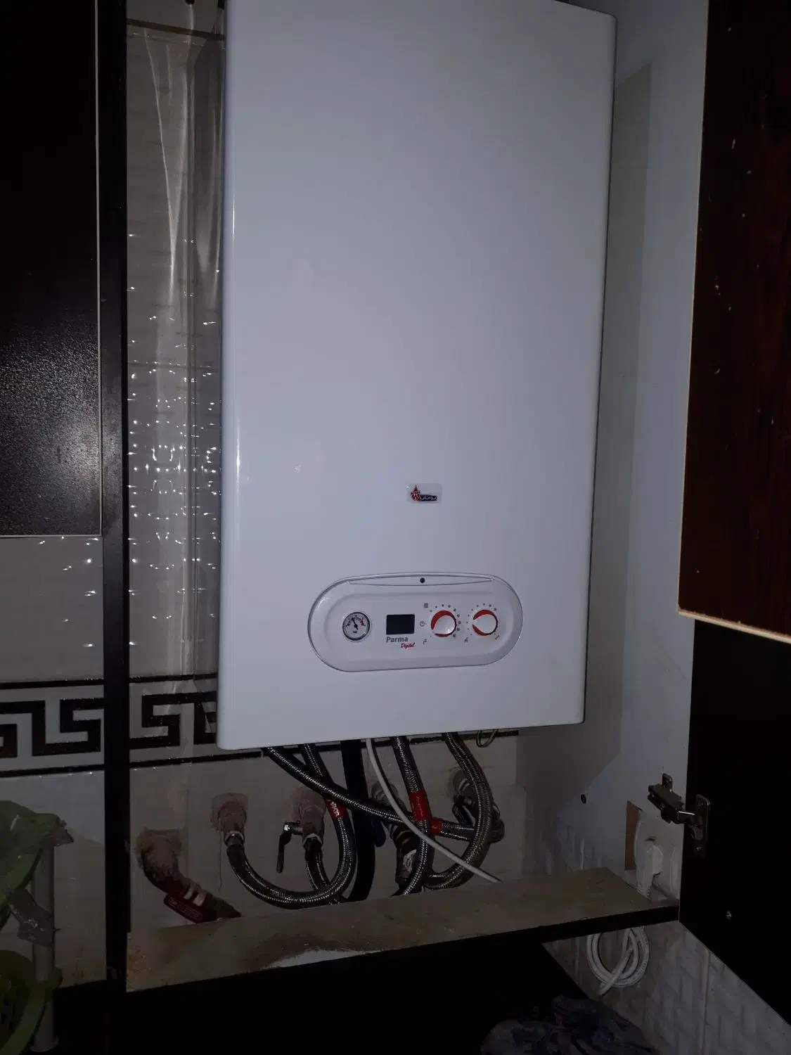 نصب ، سرویس و تعمیر انواع پکیج و ابگرمکن|خدمات پیشه و مهارت|صدرا-فارس, فاز ۱|دیوار