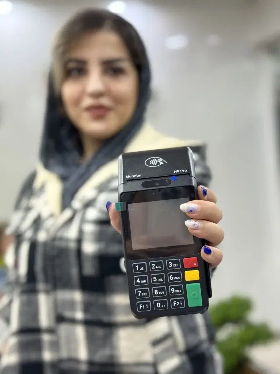 خفن ترین کارتخوان روزایران با۳روزشارژ/H9poro/کشلس7|فروشگاه و مغازه|اصفهان, سرچشمه|دیوار