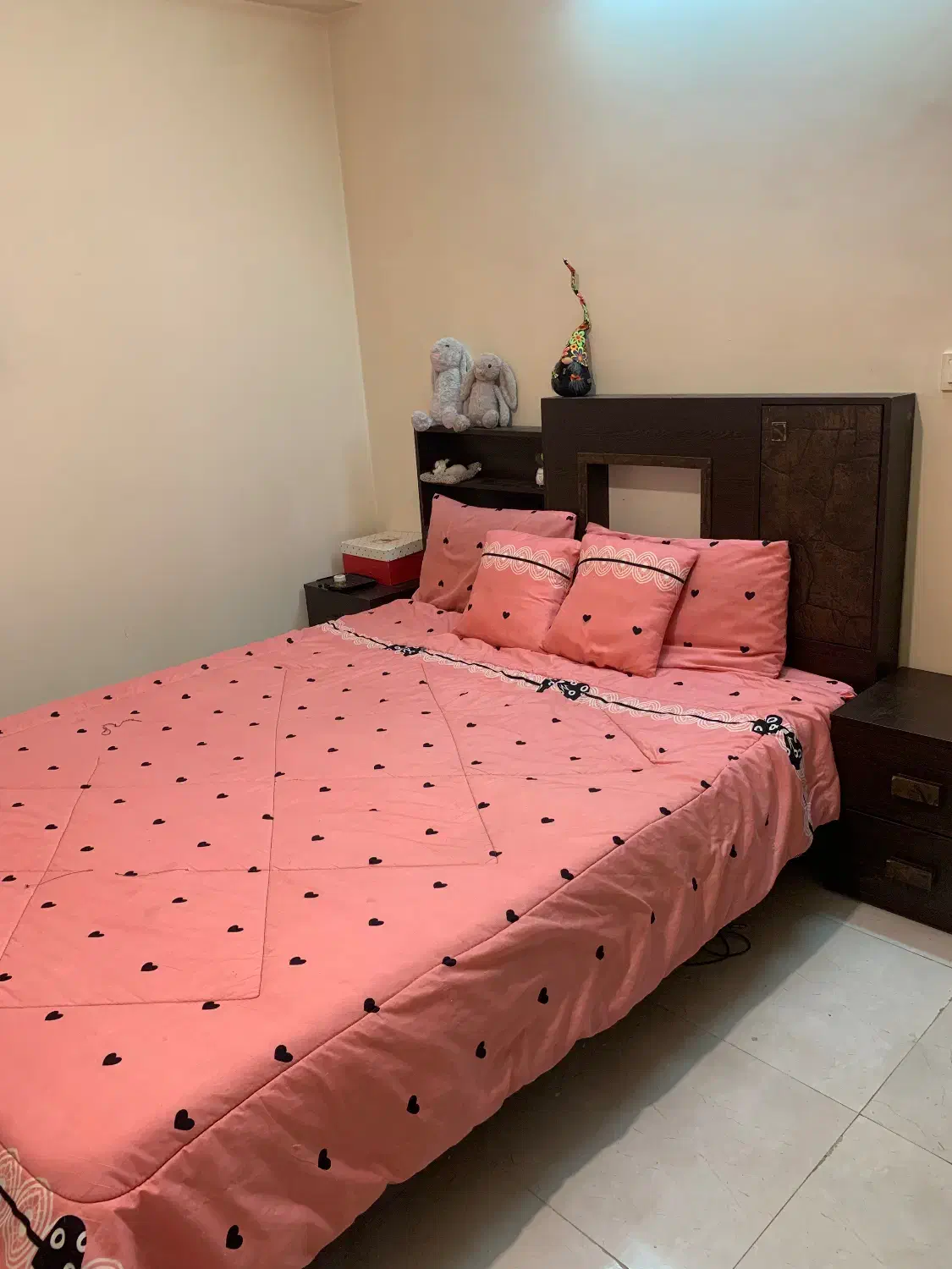 سرویس خواب کاملا نو|تخت و سرویس خواب|شیراز, دینکان|دیوار