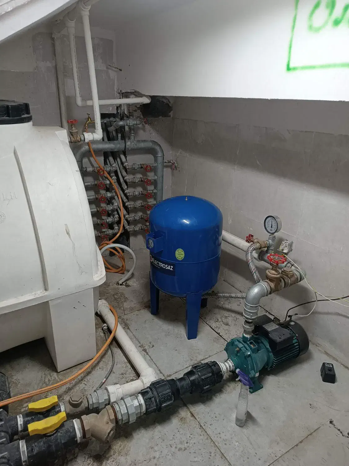 لوله کشی آب و فاضلاب وگاز ، تعمیر پمپ آب|خدمات پیشه و مهارت|کرج, گلشهر|دیوار