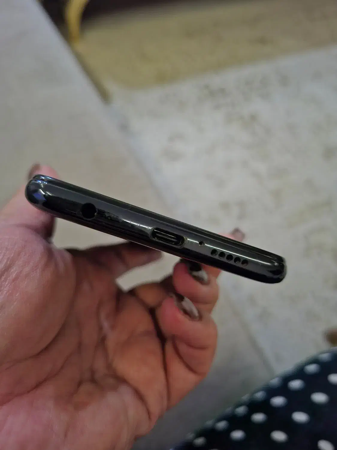 گوشی کارکرده در حد نو  بدون کوچکترین خط، و خش|موبایل|تنکابن, |دیوار