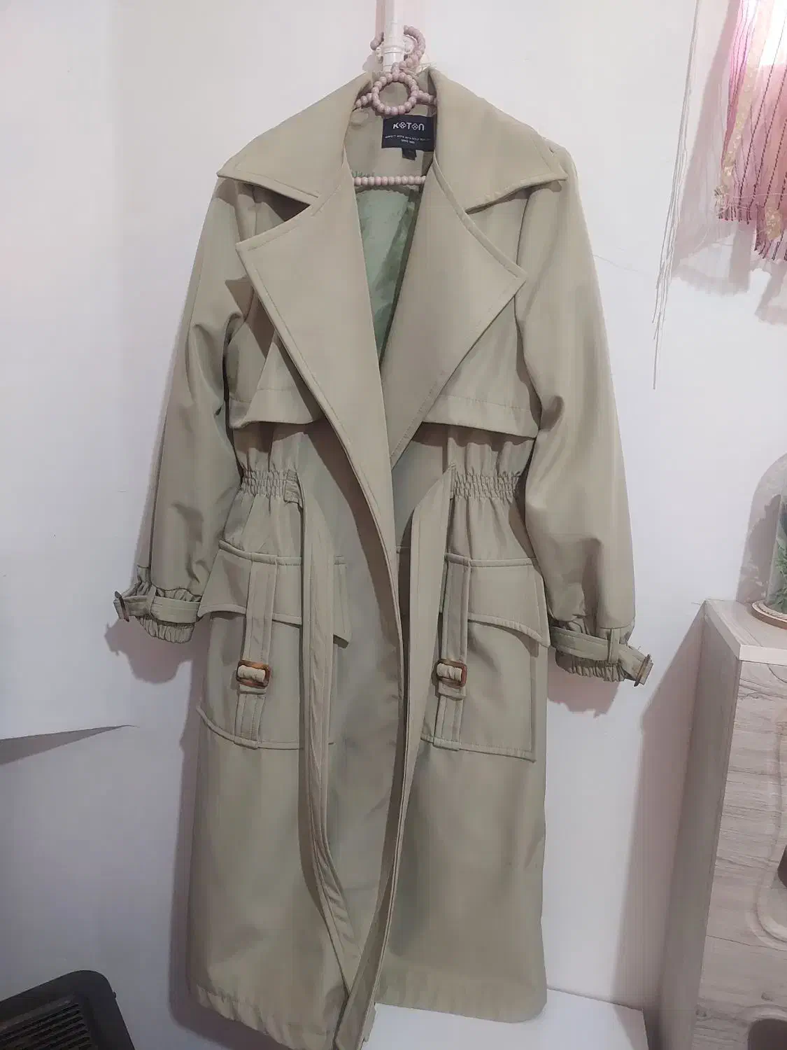 بارانی بلند سبز پاستیلی نو و قیمت مناسب|لباس|کبودرآهنگ, |دیوار