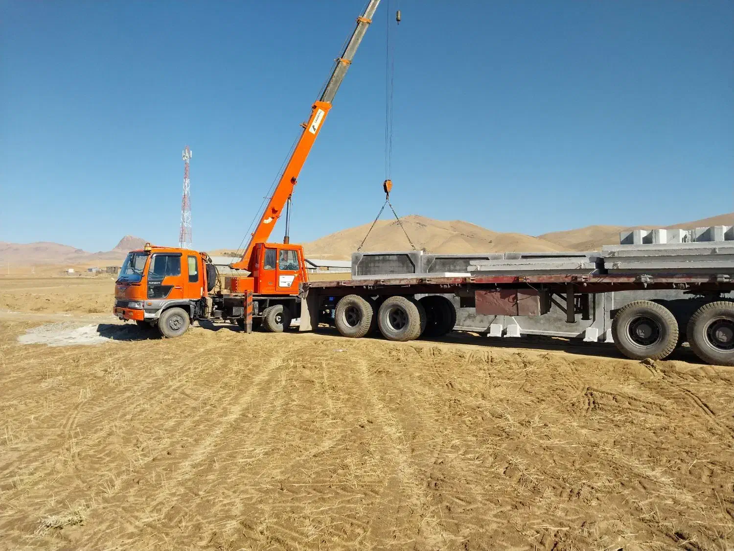 جرثقیل|خدمات حمل و نقل|بروجرد, |دیوار