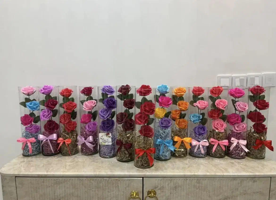 گل هدیه روز مادر تک و عمده|گل مصنوعی|اسلام‌شهر, شهرک مهدیه|دیوار