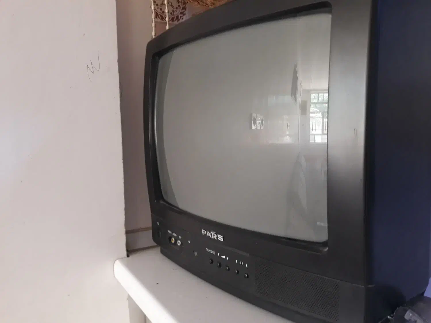 تلویزیون|تلویزیون و پروژکتور|قائن, |دیوار