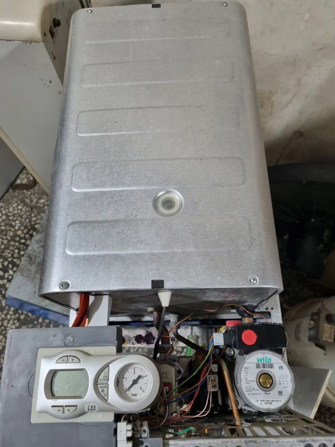 پکیج ۲۴هزار فرولی ایتالیا|آبگرمکن، پکیج، شوفاژ|خور (فارس), |دیوار