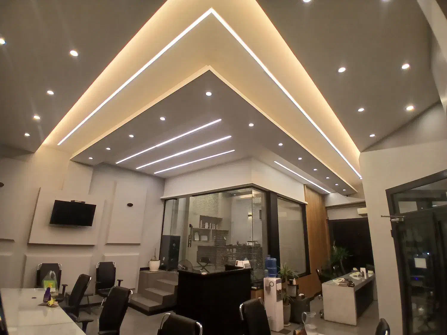 برقکار حرفه ای/پردیس/فاز۸/فاز۹/فاز۱۱|خدمات پیشه و مهارت|پردیس, فاز ۸|دیوار