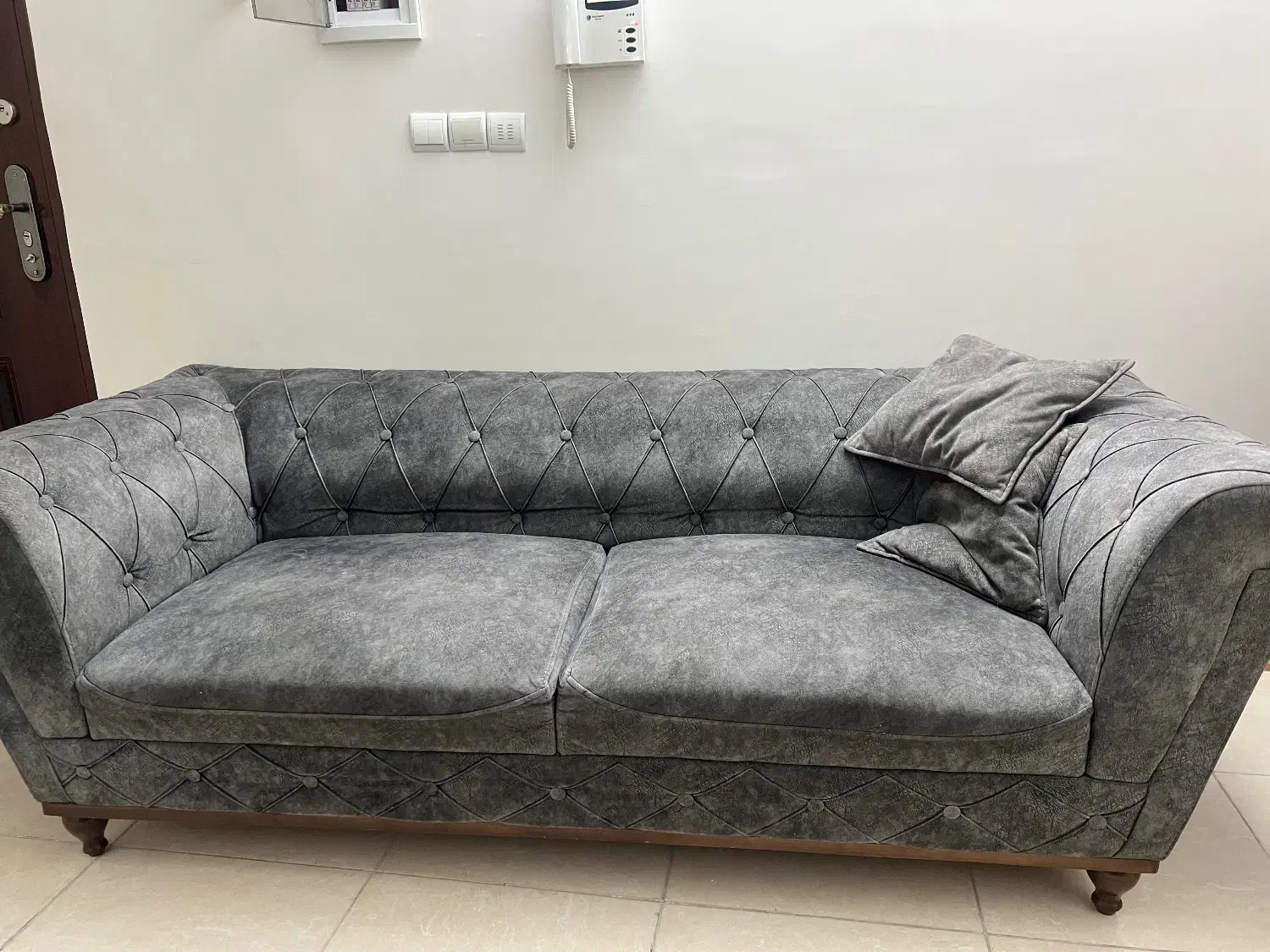 راحتی چستر ۷نفره خیلی محکم|مبلمان خانگی و میز عسلی|تهران, مینای شمالی (مخبر)|دیوار