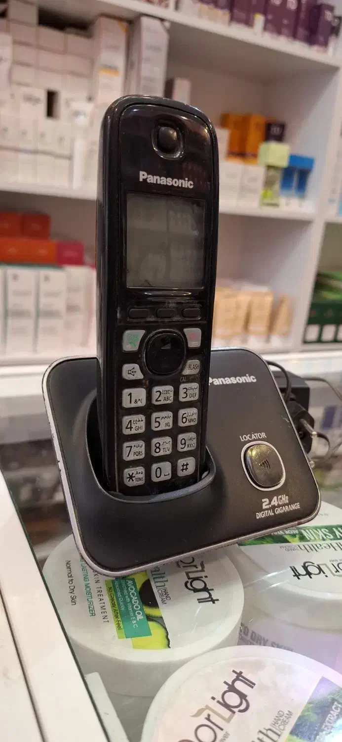 تلفن بیسیم پاناسونیک رومیزی معمولی و حرفه ای|تلفن رومیزی|مشهد, هفت تیر (حافظ)|دیوار