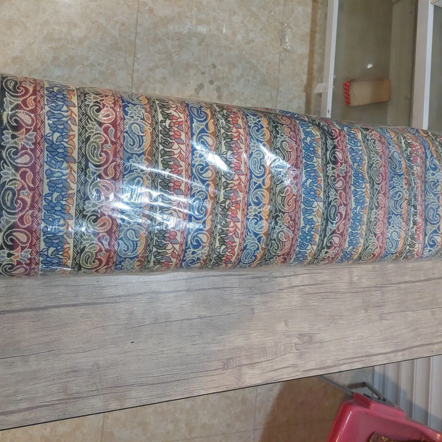 زیر سفره‌ایی و توری|سفره، حوله، دستمال آشپزخانه|کرمانشاه, |دیوار