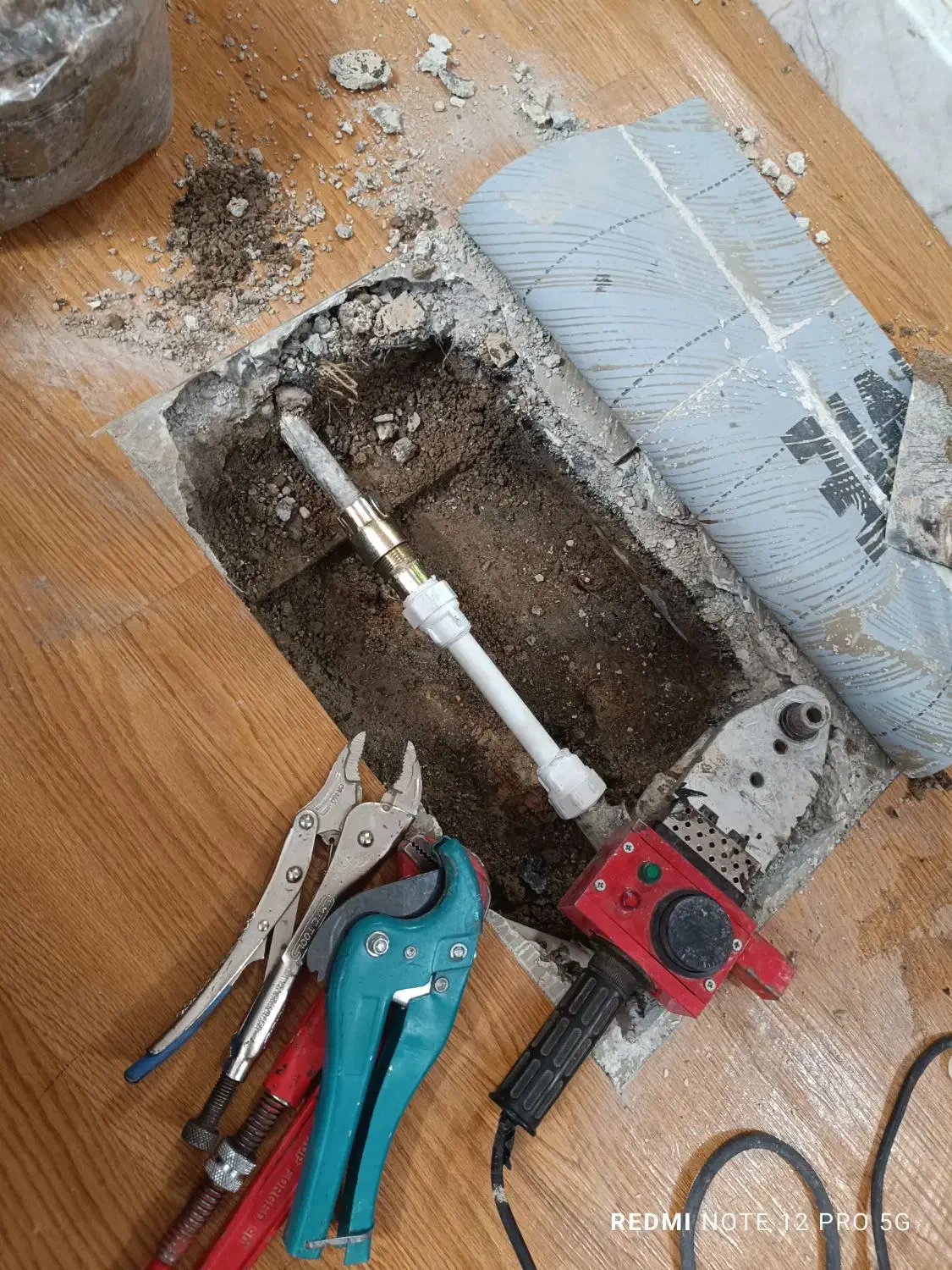 تشخیص ترکیدگی بادستگاه،نشت یابی،لوله کشی کل تهران|خدمات پیشه و مهارت|تهران, فردوس|دیوار