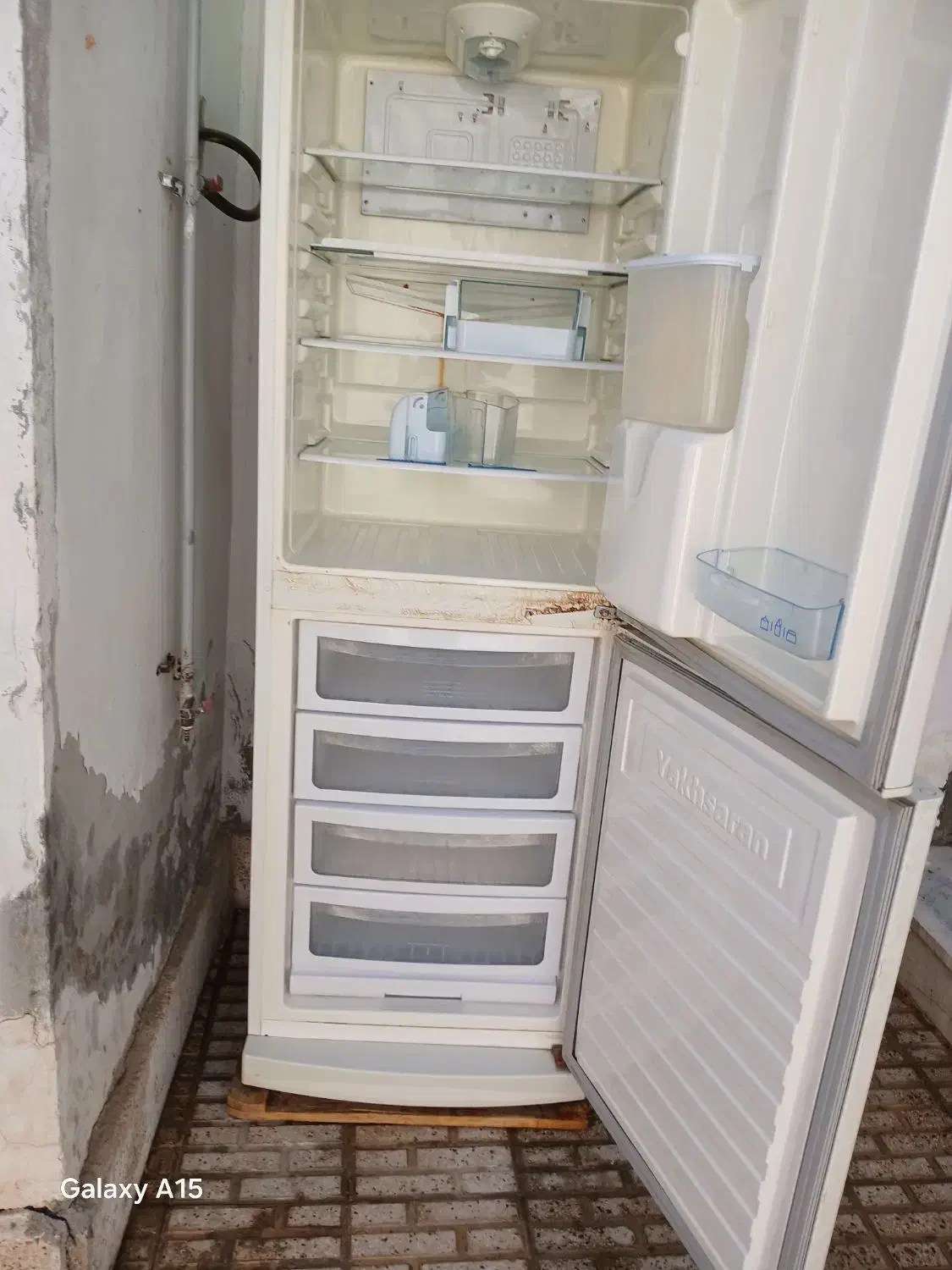 یخچال فریزر پنج کشویی یخساران سالم مرتب ۱۵۰۰۰۰۰۰|یخچال و فریزر|قوچان, |دیوار