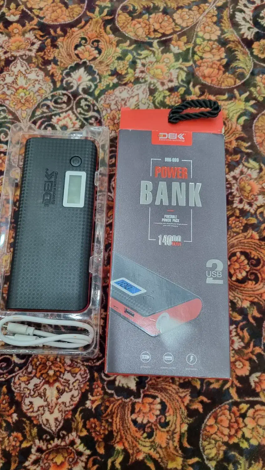 پاور بانک ۱۴۰۰۰ dbk درحدنو|لوازم جانبی موبایل و تبلت|تهران, خلازیر|دیوار
