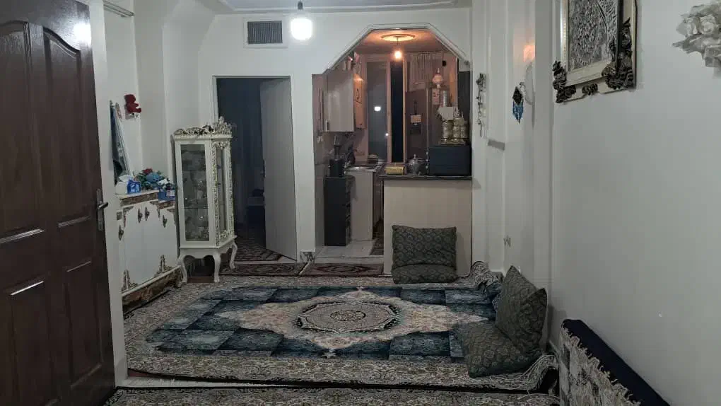 ۴۳ متری/تک واحدی/پارکینگ سندی|فروش آپارتمان|تهران, شهمیرزادی|دیوار