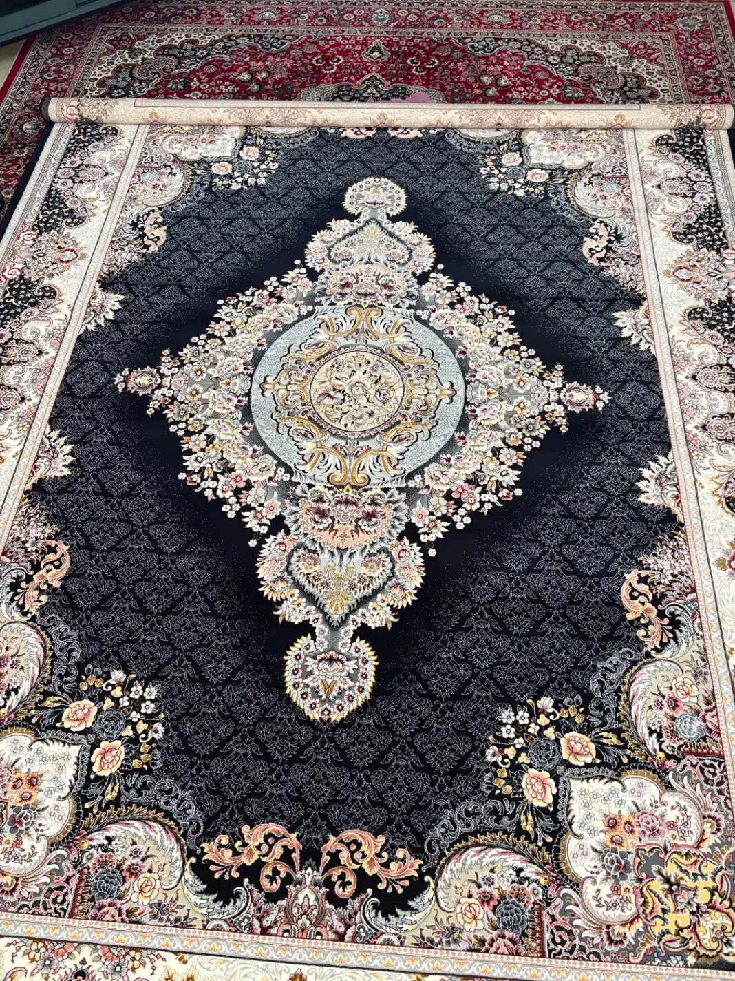 فرش ۹ متری|فرش|ساری, |دیوار