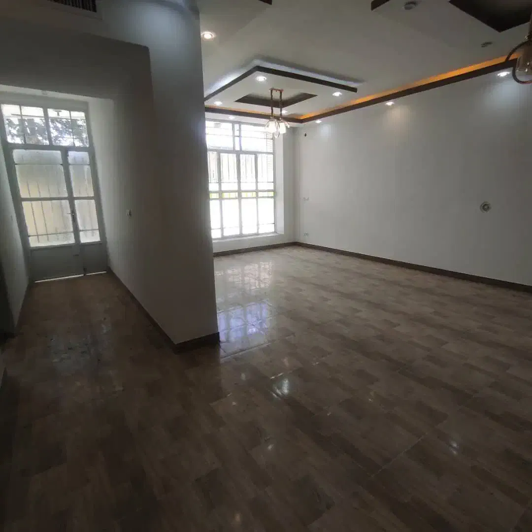 طبقه دوم منزل 115متر بلوار گلبرگ|اجارهٔ خانه و ویلا|شیراز, فرگاز|دیوار