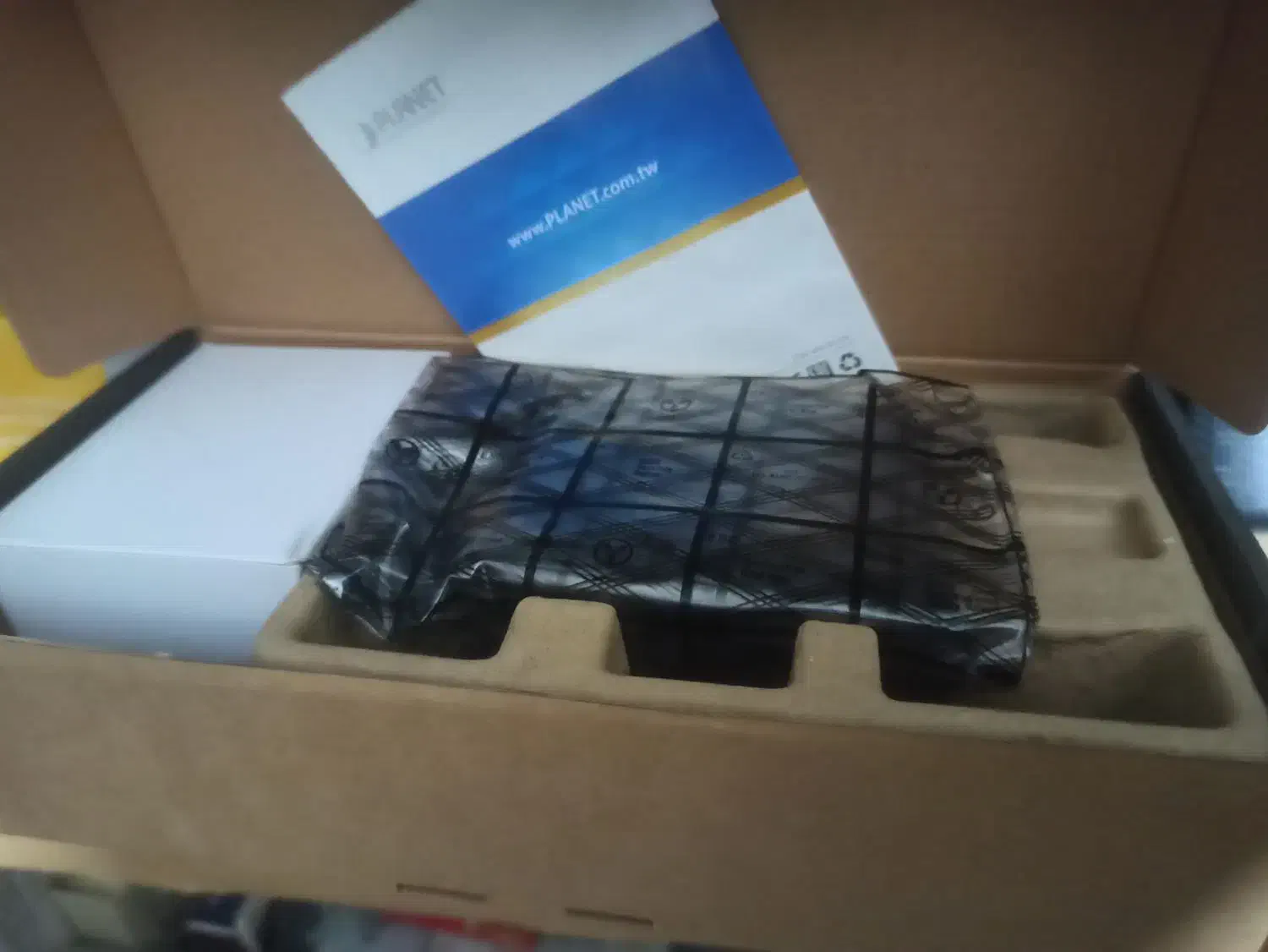 مدیا کانورتور پلانت مدلGT-802S|مودم و تجهیزات شبکه|تهران, سلیمانی|دیوار