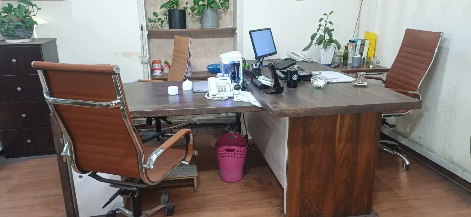 فروش میز و صندلی اداری|دفتر کار|تهران, زعفرانیه|دیوار