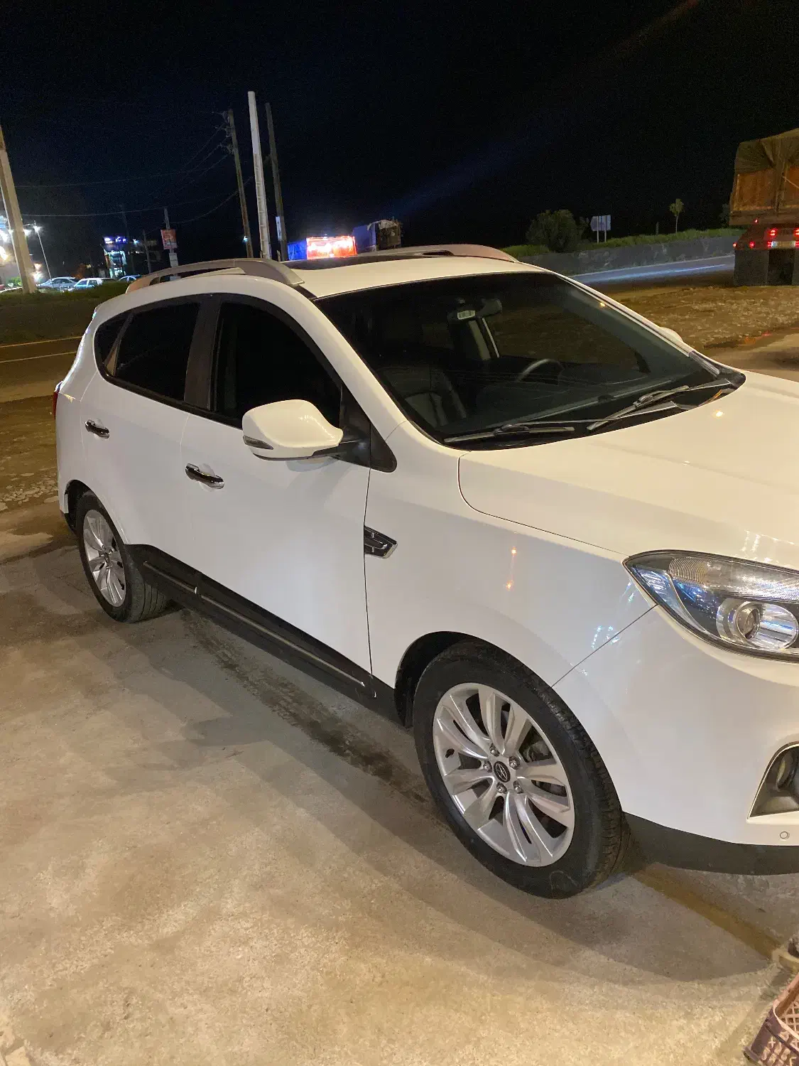 جک s5سفید|خودرو سواری و وانت|رشت, کوی عرفان|دیوار