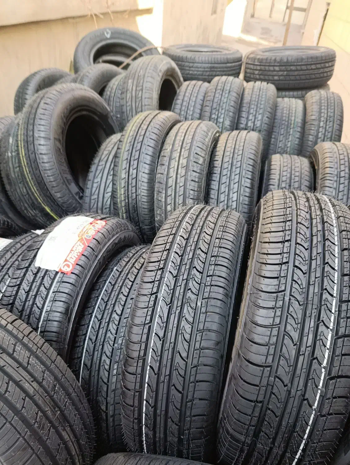 لاستیک  آرش کاظمی|خدمات موتور و ماشین|خرم‌آباد, |دیوار