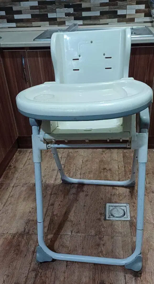 صندلی غذای کودک|اسباب و اثاث بچه|آبادان, |دیوار