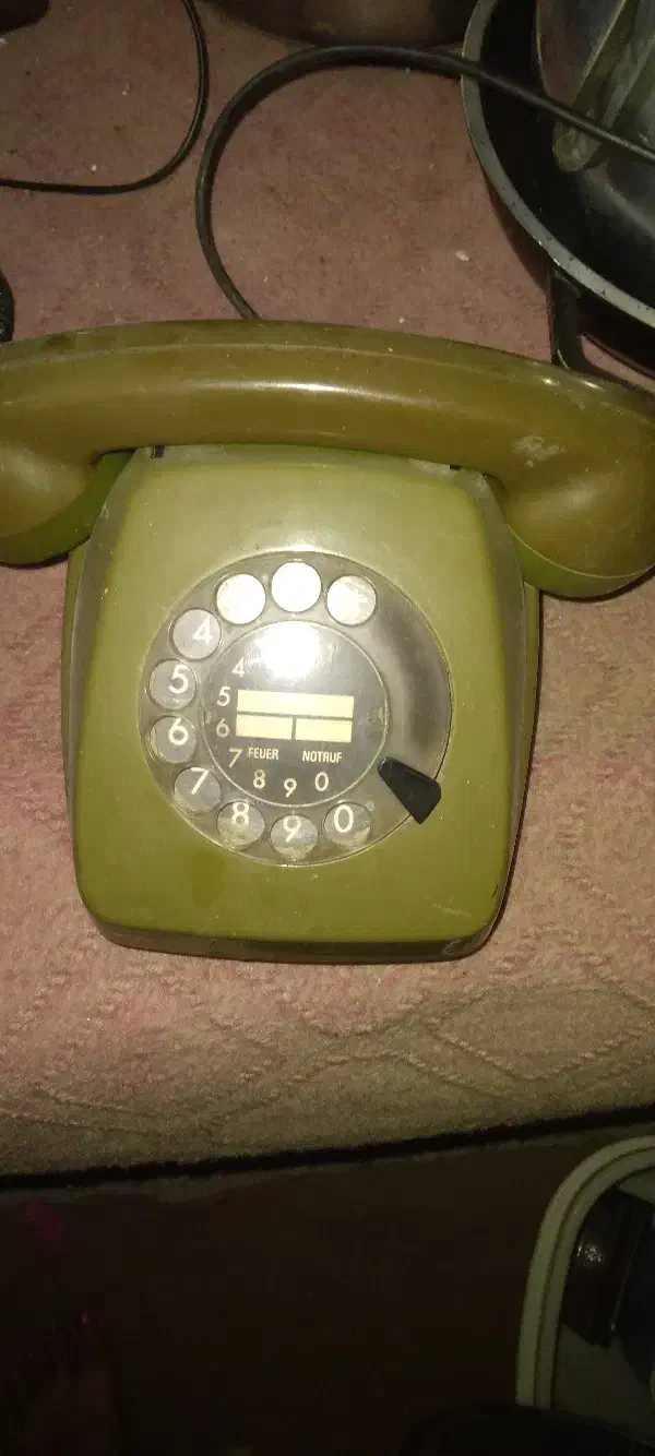 تعدادی تلفن قدیمی|کلکسیون اشیاء عتیقه|جویبار, |دیوار