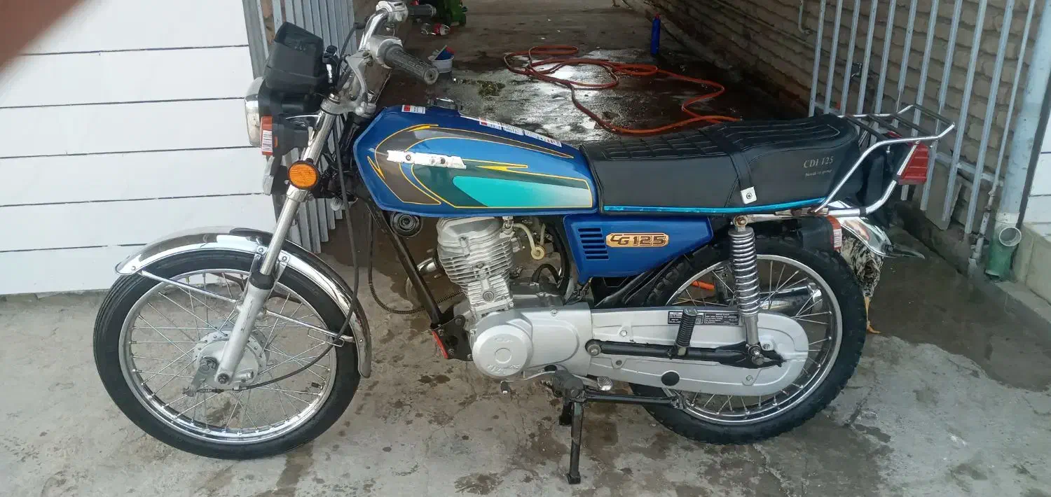 موتور های مزاییده و سند دار ۱۲۵ ،۲۰۰مدل ۸۸ ،۹۰،۸۳|قطعات یدکی و لوازم جانبی|سیمین شهر, |دیوار